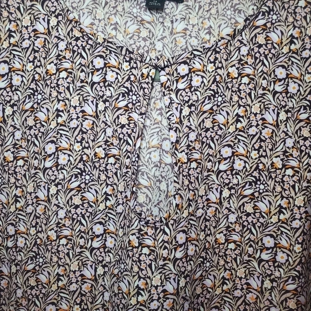 JCREW- PUFF-SLEEVE SATIN-BACK CREPE TOP IN FLORAL FLOURISH - Size M